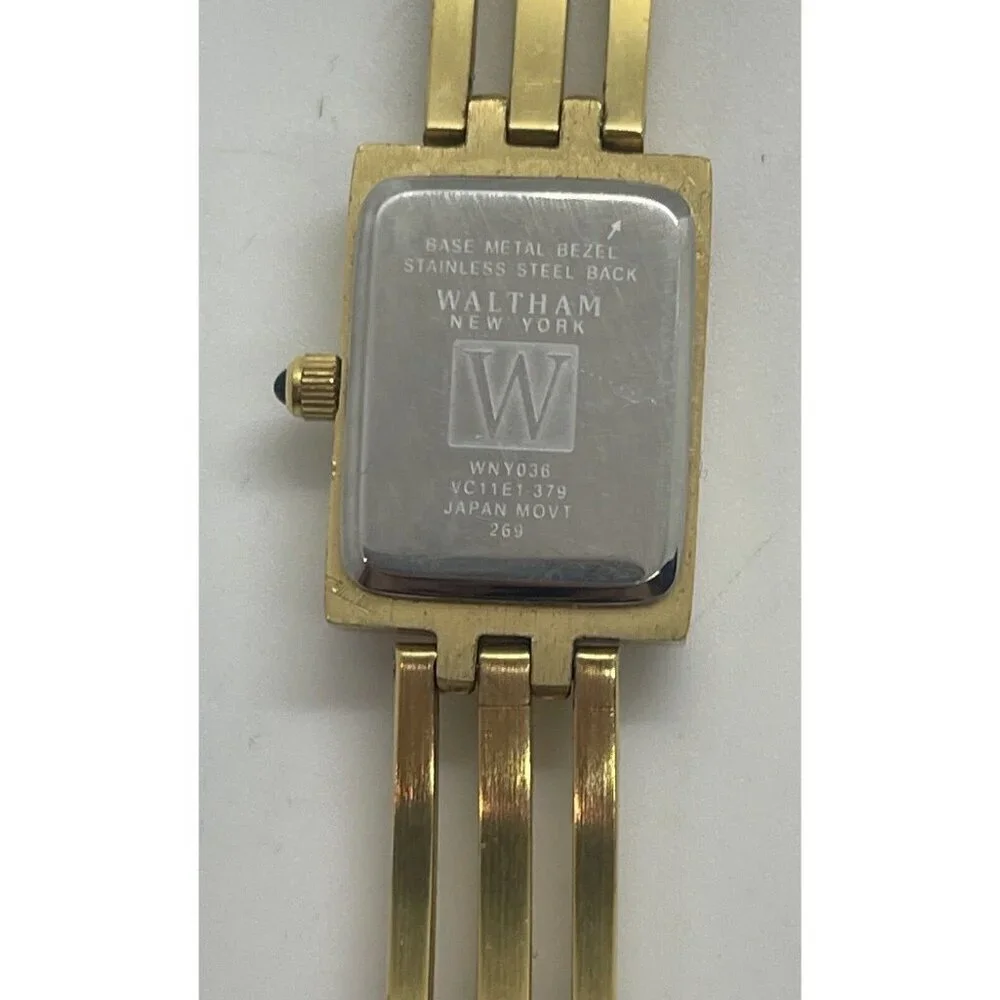 Waltham New York Quartz Women's Watch Gold Tone Stainless Steel WNY036 MOP